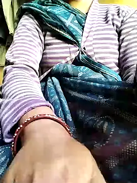 Snapshot of Cutkajal chatting on 01-22-25, 06:20 Cutkajal online show from 01-22-25, 06:20