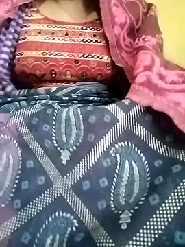 Snapshot of Cutkajal chatting on 01-26-25, 02:24 Cutkajal online show from 01-26-25, 02:24