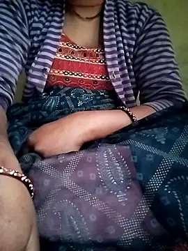 Snapshot of Cutkajal chatting on 02-14-25, 01:45 Cutkajal online show from 02-14-25, 01:45