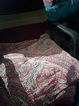 Snapshot of Ralisha_Rani chatting on 10-26-25, 07:53 Ralisha Rani online show from 10-26-25, 07:53