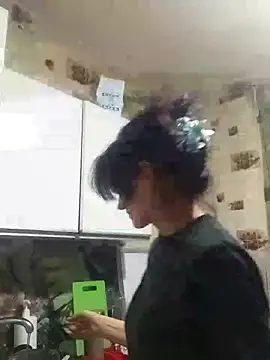 Snapshot of SweetLeila40 chatting on 12-01-25, 08:47 SweetLeila40 online show from 12-01-25, 08:47