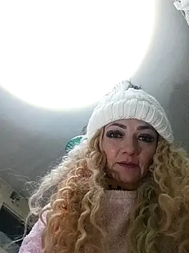 SweetLeila40 online show from 01-18-26, 06:01