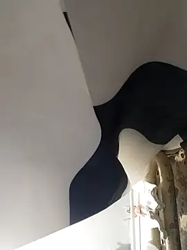 SweetLeila40 online show from 04-03-26, 11:25