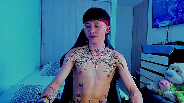 juniior 2311  online show from 02-05-26, 08:35