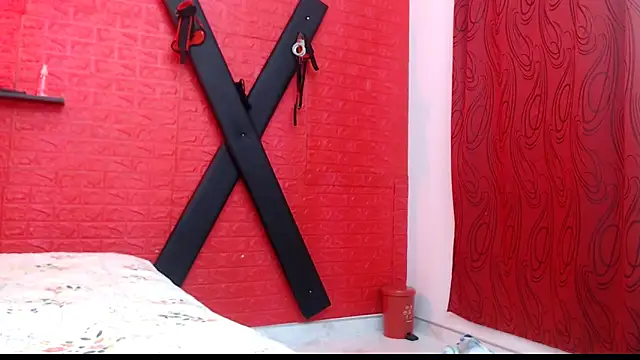 evaleribigtits18 online show from 12-16-25, 06:46