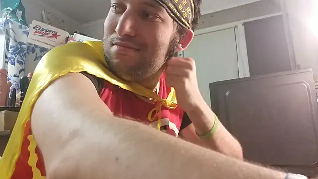 Snapshot of BISEXGOOD777 chatting on 01-12-26, 02:22 BISEXGOOD777 online show from 01-12-26, 02:22