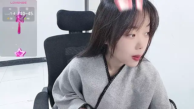 Lvy--v online show from 12-29-24, 10:47