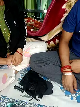 Snapshot of MUMTAJ-1 chatting on 01-08-25, 02:25 MUMTAJ-1 online show from 01-08-25, 02:25