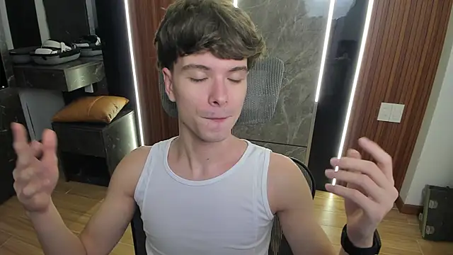 calvin love you online show from 06-23-26, 05:11