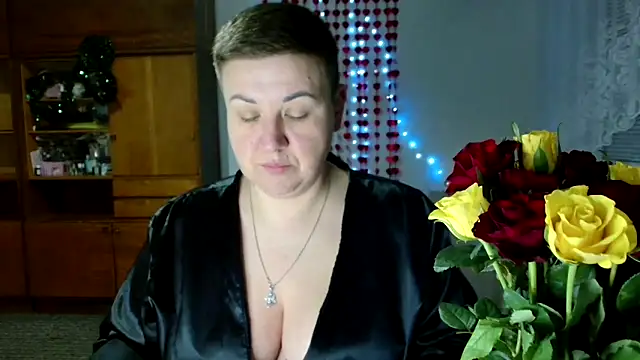 Annet1912 online show from 02-04-25, 06:27