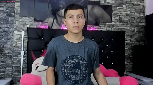 Snapshot of salvadorgomezx chatting on 12-12-24, 07:37 salvadorgomezx online show from 12-12-24, 07:37