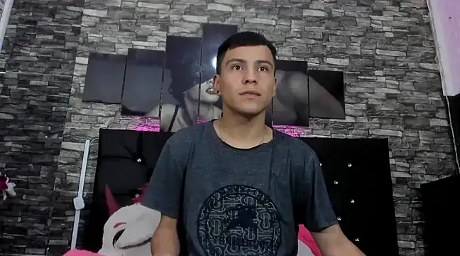 Snapshot of salvadorgomezx chatting on 12-12-24, 10:42 salvadorgomezx online show from 12-12-24, 10:42