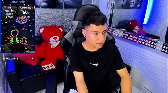 Snapshot of salvadorgomezx chatting on 01-05-25, 05:51 salvadorgomezx online show from 01-05-25, 05:51