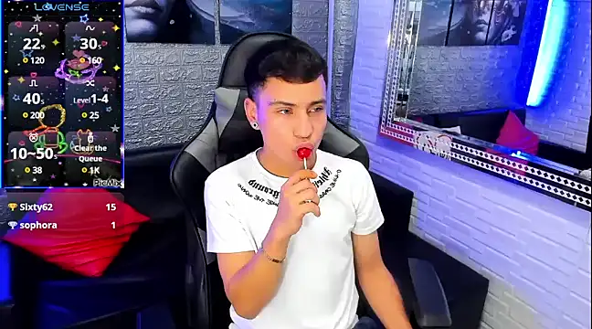 Snapshot of salvadorgomezx chatting on 01-06-25, 10:24 salvadorgomezx online show from 01-06-25, 10:24