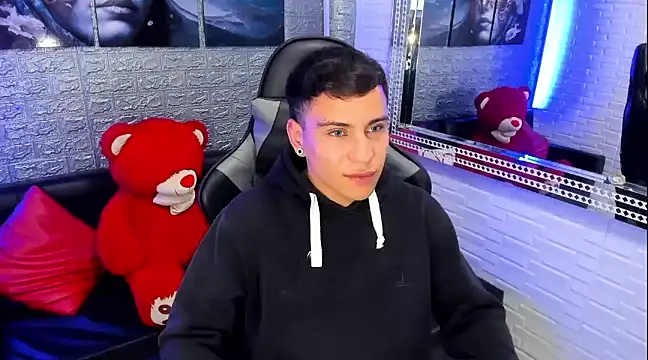 Snapshot of salvadorgomezx chatting on 01-07-25, 10:30 salvadorgomezx online show from 01-07-25, 10:30