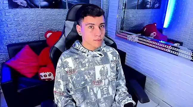 Snapshot of salvadorgomezx chatting on 01-11-25, 10:40 salvadorgomezx online show from 01-11-25, 10:40