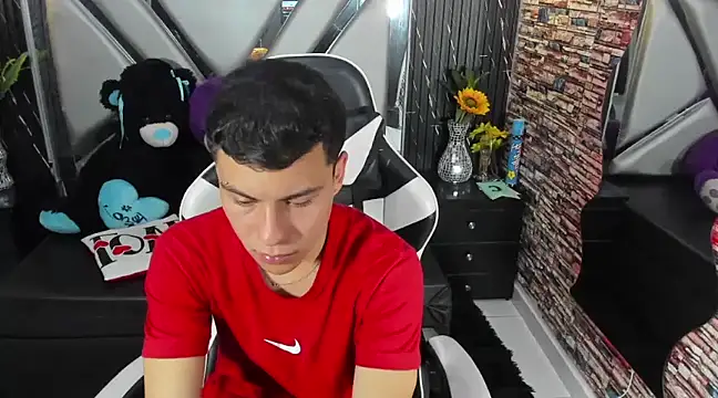 Snapshot of salvadorgomezx chatting on 01-21-25, 02:59 salvadorgomezx online show from 01-21-25, 02:59