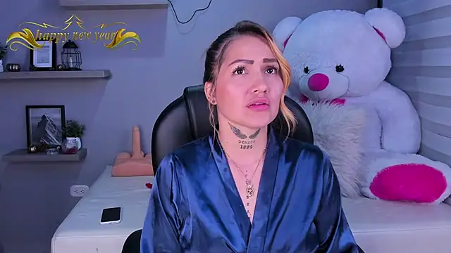 Alexasmith06 online show from 12-30-24, 10:45