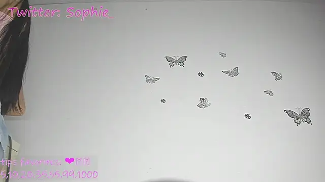 Snapshot of Sophie_sweett19 chatting on 02-12-25, 02:03 Sophie sweett19 online show from 02-12-25, 02:03