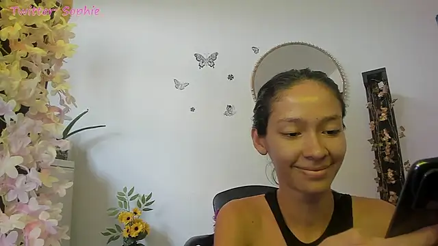 Sophie sweett19 online show from 02-21-25, 08:05