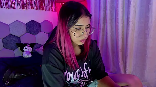 Horny tgn online show from 02-21-26, 06:31