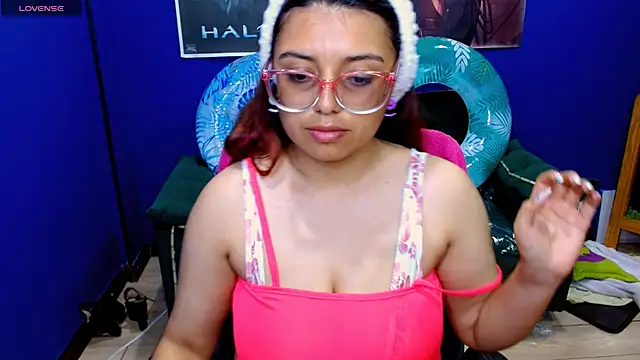 X CHERRY XX online show from 03-17-25, 11:54