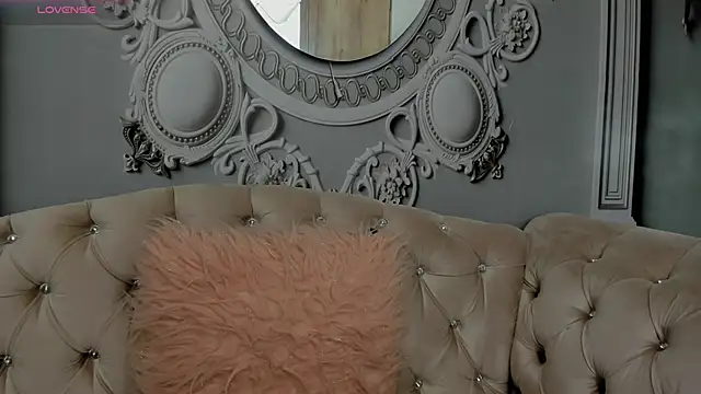 Snapshot of joselyn_sexy_ chatting on 02-19-25, 02:34 joselyn sexy online show from 02-19-25, 02:34