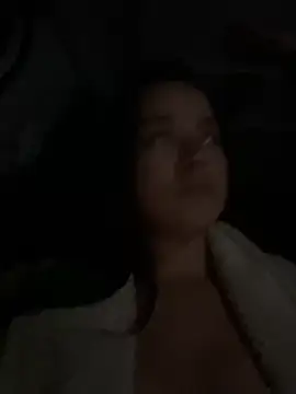 Snapshot of rebeccaareys chatting on 04-08-26, 11:37 rebeccaareys online show from 04-08-26, 11:37