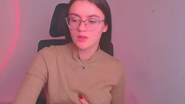 Snapshot of Josephine_jo chatting on 12-12-24, 03:37 Josephine jo online show from 12-12-24, 03:37