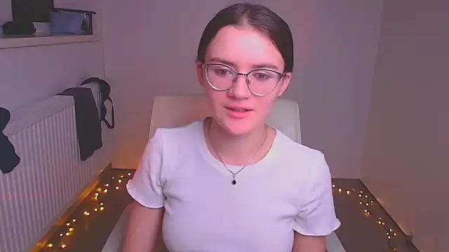 Snapshot of Josephine_jo chatting on 01-31-25, 10:52 Josephine jo online show from 01-31-25, 10:52