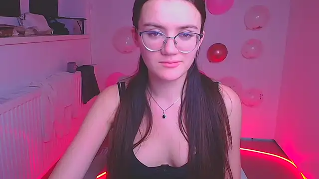 Snapshot of Josephine_jo chatting on 02-13-25, 05:16 Josephine jo online show from 02-13-25, 05:16