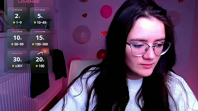 Snapshot of Josephine_jo chatting on 02-19-25, 07:17 Josephine jo online show from 02-19-25, 07:17