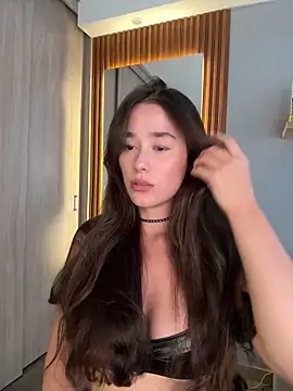 Snapshot of FridaKlein chatting on 12-05-24, 09:39 FridaKlein online show from 12-05-24, 09:39