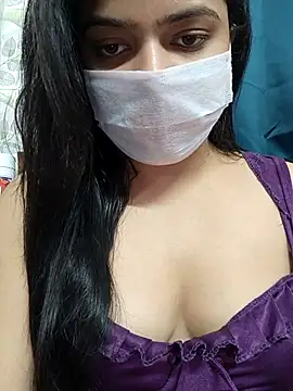 Myloveurvi online show from 07-15-26, 10:53