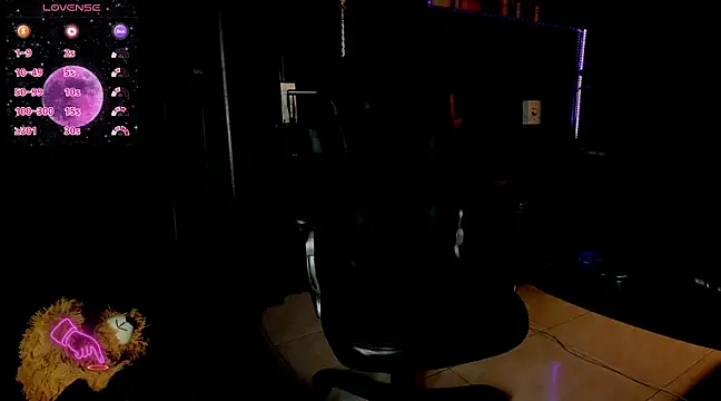 Snapshot of ZhoeStrong chatting on 02-08-25, 12:28 ZhoeStrong online show from 02-08-25, 12:28