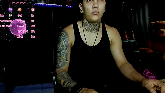 Snapshot of ZhoeStrong chatting on 03-21-25, 03:02 ZhoeStrong online show from 03-21-25, 03:02