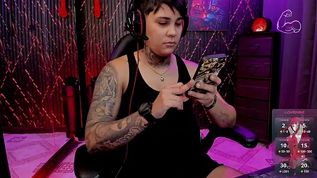 ZhoeStrong online show from 02-28-26, 06:42