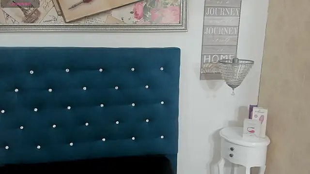 sofiaclauss online show from 02-21-25, 05:02