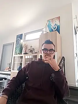 GLouglou19 online show from 03-02-26, 02:02