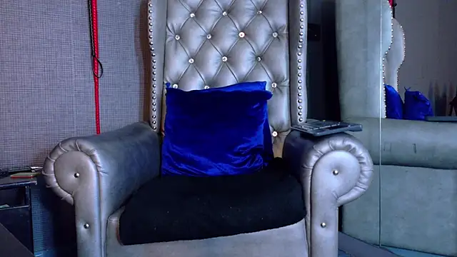 Snapshot of LusstCruella chatting on 10-02-25, 11:12 LusstCruella online show from 10-02-25, 11:12