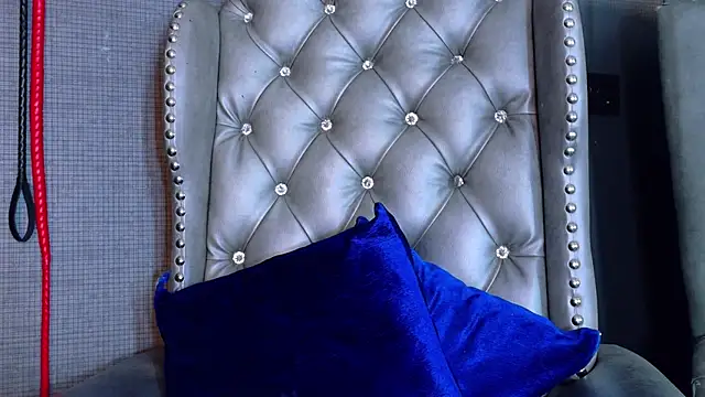 Snapshot of LusstCruella chatting on 10-07-25, 06:38 LusstCruella online show from 10-07-25, 06:38