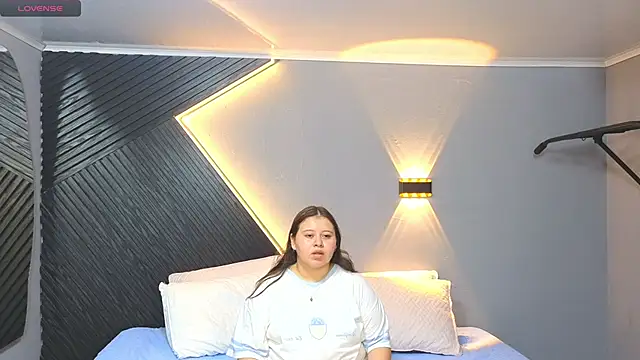 Laia and Aloby online show from 02-21-26, 10:11