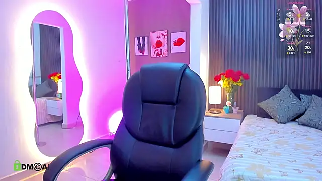 natasha  jackson online show from 04-14-26, 12:44