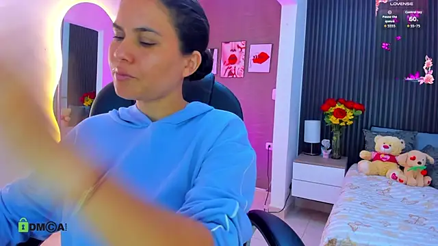 natasha  jackson online show from 04-19-26, 12:04