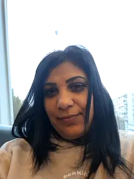 Snapshot of AmyCubes chatting on 11-06-25, 05:19 AmyCubes online show from 11-06-25, 05:19