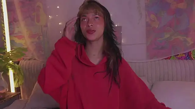 Snapshot of Kitty_arts chatting on 01-05-25, 05:30 Kitty arts online show from 01-05-25, 05:30