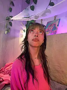 Snapshot of Kitty_arts chatting on 02-22-25, 10:52 Kitty arts online show from 02-22-25, 10:52