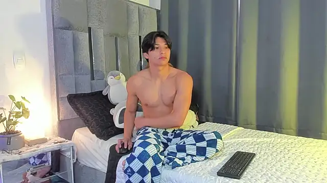 All3ssandr0 online show from 02-14-26, 01:08