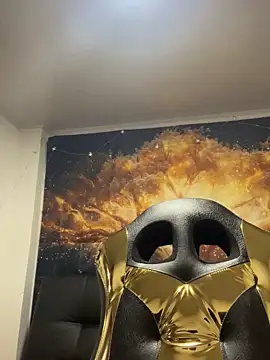 Snapshot of Nikol_Rang__ chatting on 03-11-25, 03:59 Nikol Rang online show from 03-11-25, 03:59