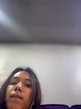 Snapshot of Nikol_Rang__ chatting on 10-04-25, 05:00 Nikol Rang online show from 10-04-25, 05:00